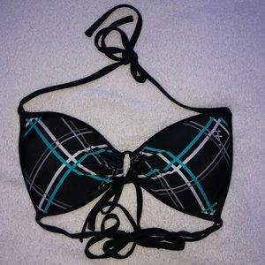 2 for 20‼️ Striped push up bikini top